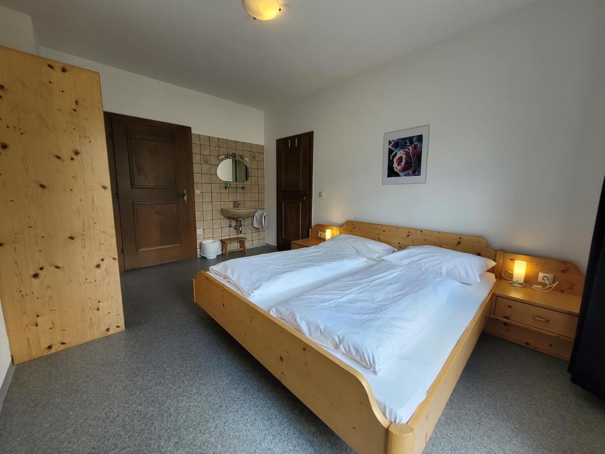Profelt's - Steinbock * Uttendorf